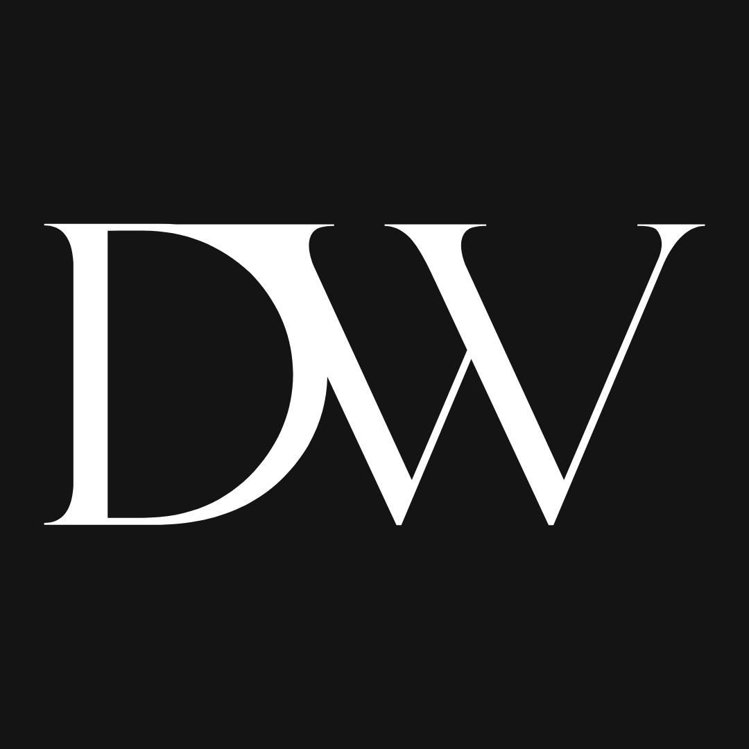 Director Woman Independent DW Site Icon